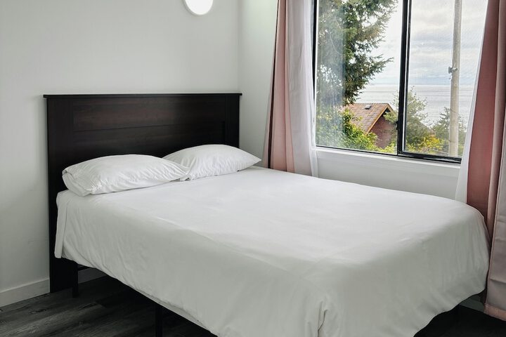 Room 21 of 40