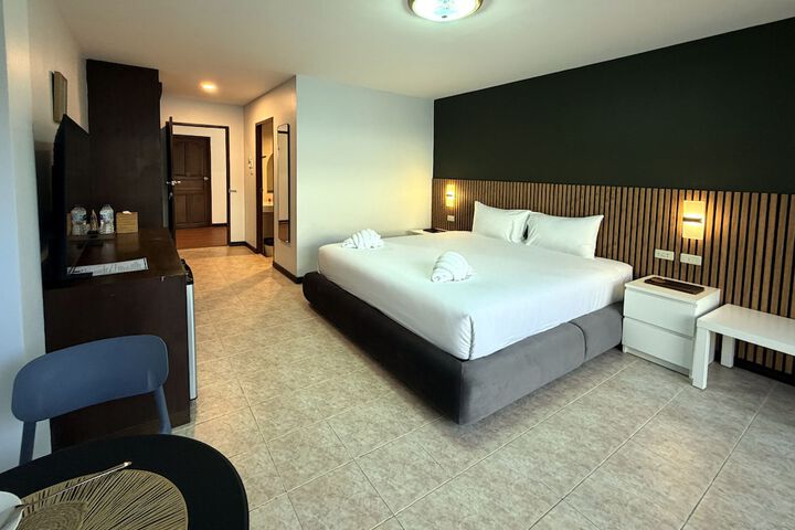 Room 22 of 39