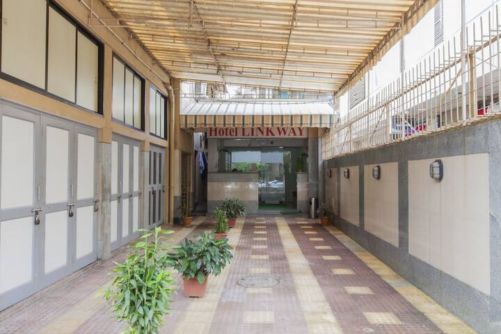 Property Grounds 14 of 15