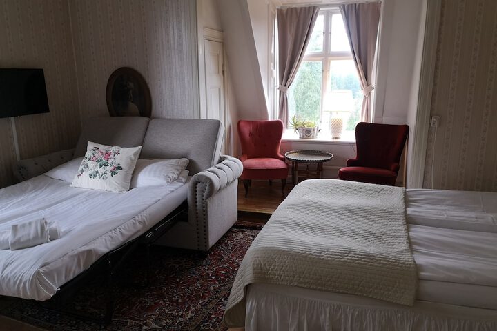 Room 17 of 52