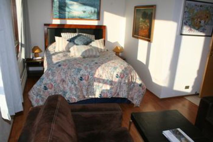 Room 33 of 118