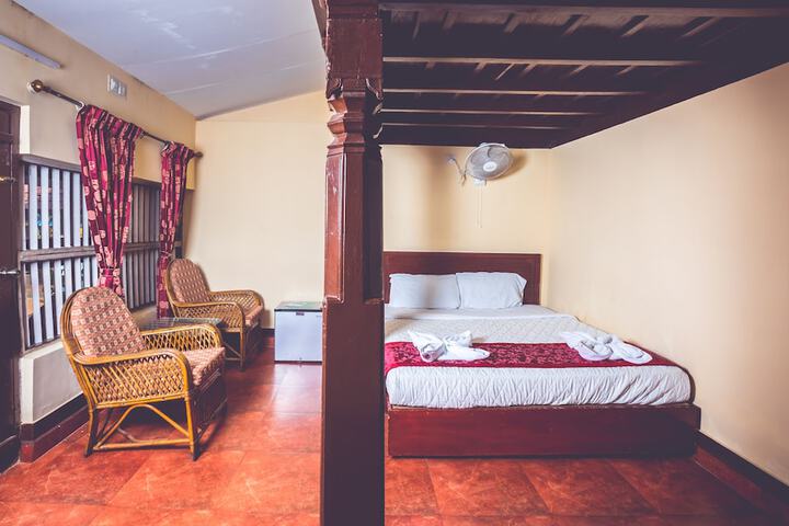 Room 8 of 64