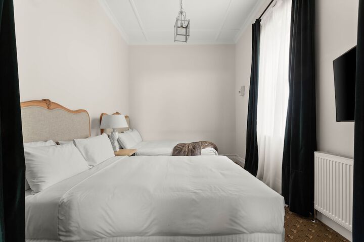 Room 10 of 59