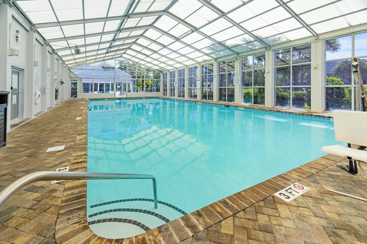 Pools & Facilities