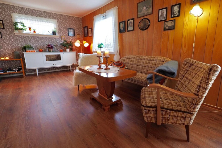 Room 3 of 19