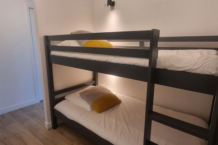 Room 22 of 62