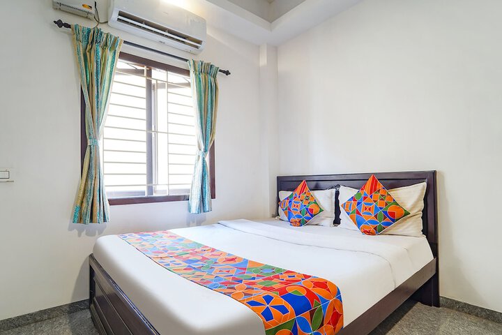 Room 14 of 25