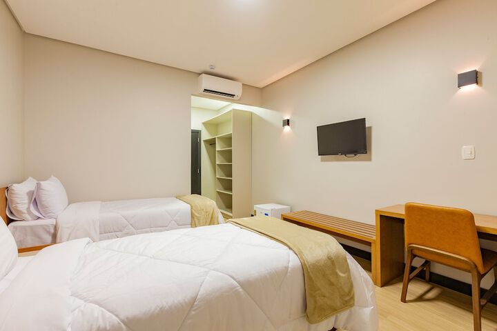 Room 18 of 62