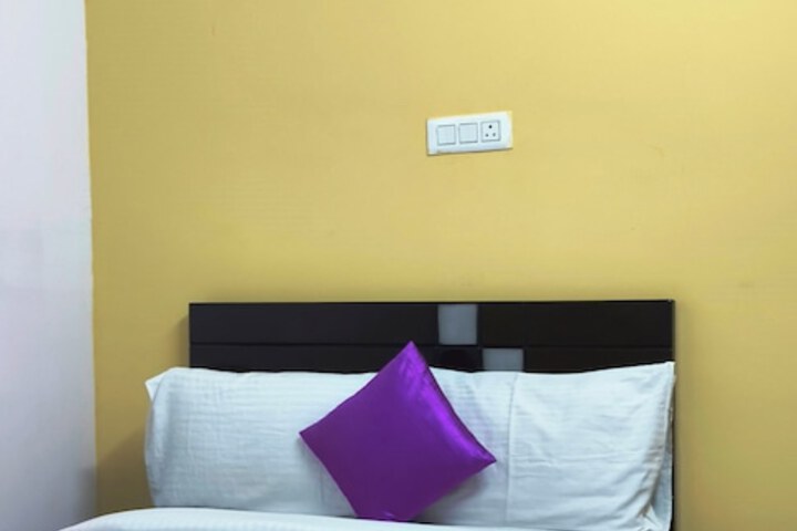 Room 18 of 60
