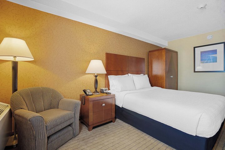 Room 20 of 35