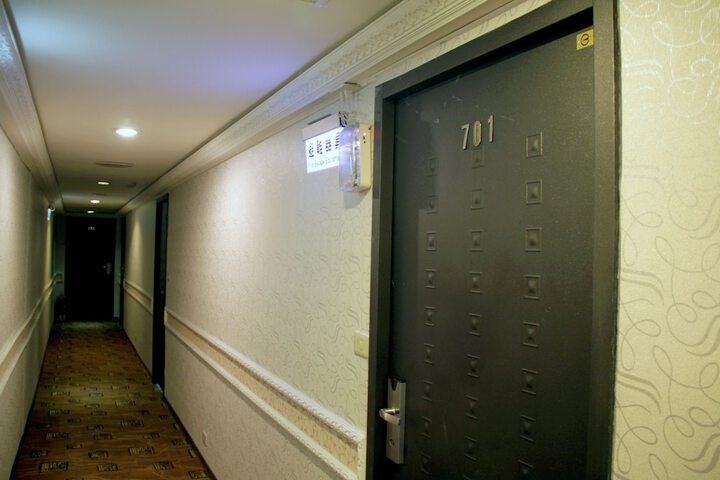 Ballroom/Hall 68 of 73