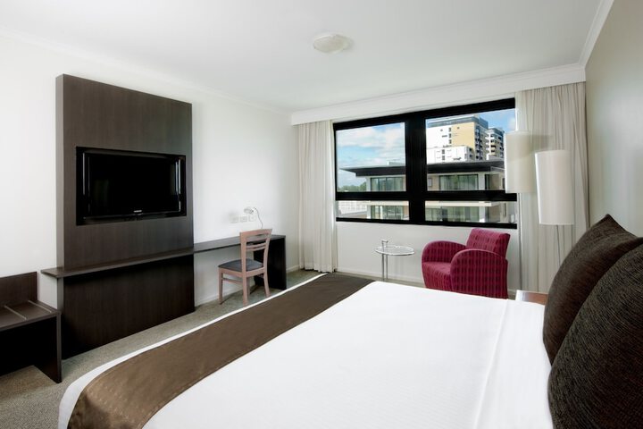 Room 5 of 63