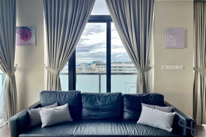 Room 157 of 326