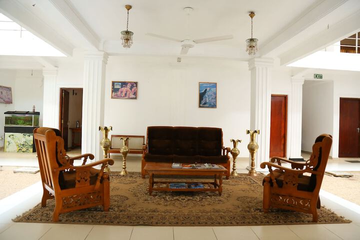 Hotel Lobby