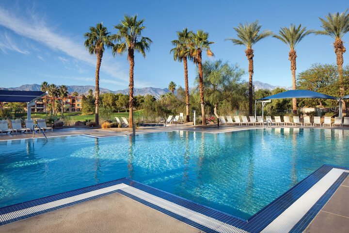 Pool Hotel