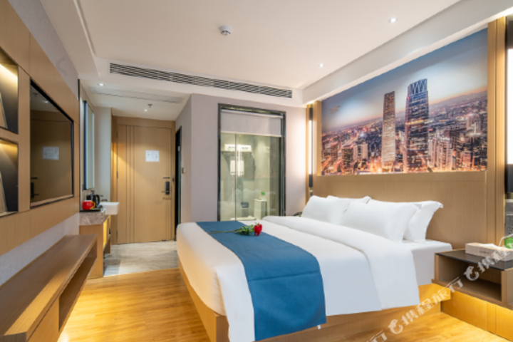 Ahao Garden Hotel (Huizhou Huiyang High Speed Railway Station Store)