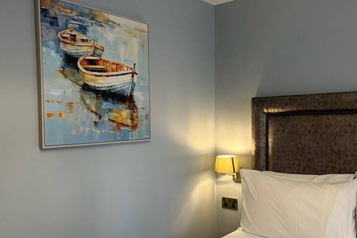 Room 31 of 82