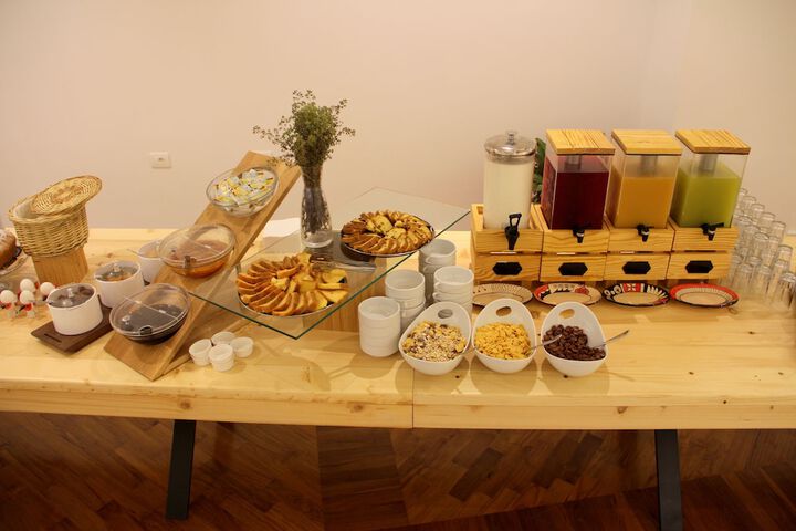 Dining 215 of 253
