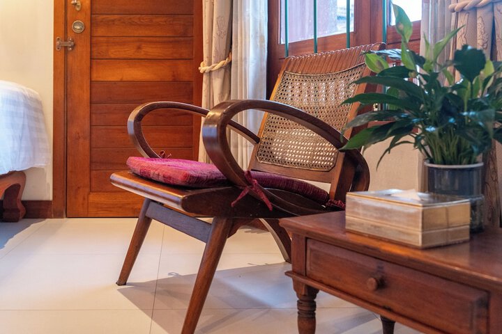 Room 43 of 178