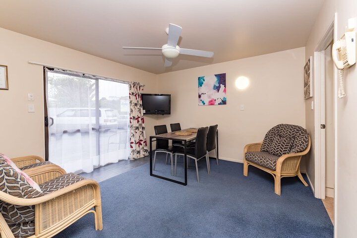 Room 50 of 70