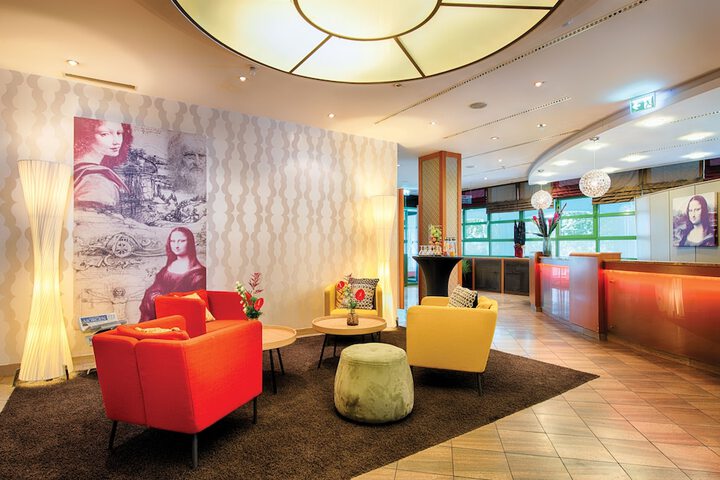 Hotel Interior 4 of 45