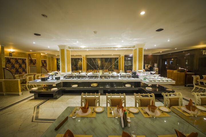 Breakfast buffet