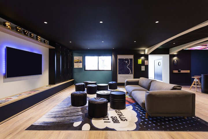 Hotel Interior 4 of 46
