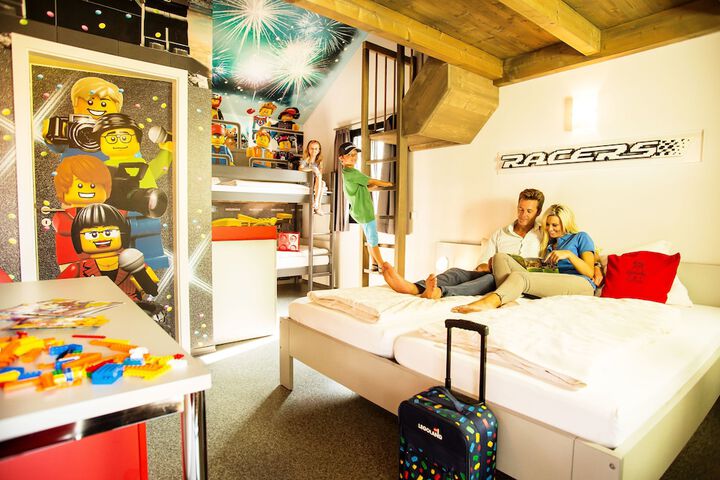 Room 6 of 54