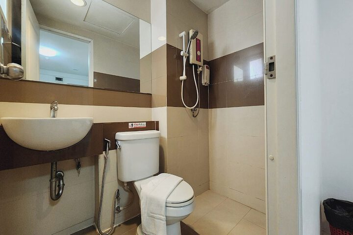 Room 37 of 38