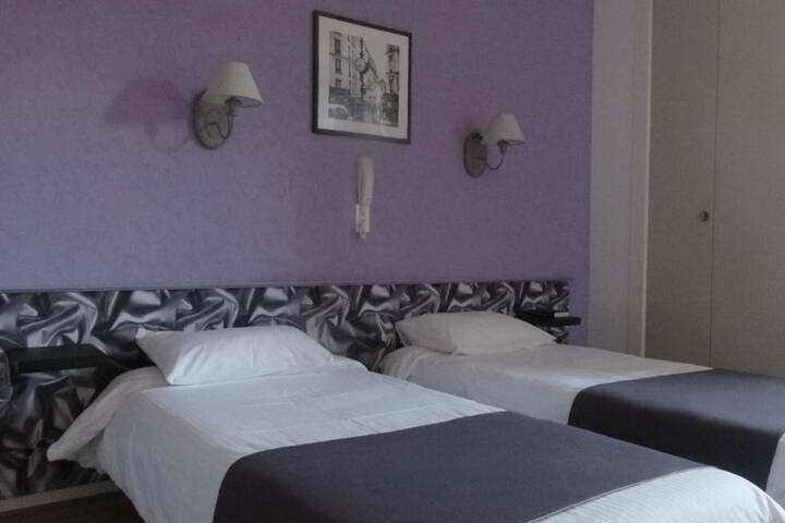 Room 15 of 52