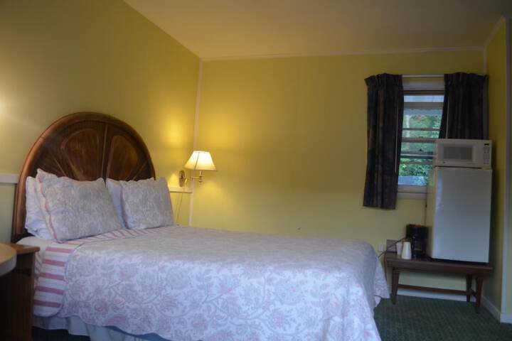 Room 14 of 23