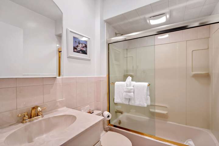 Room 49 of 219