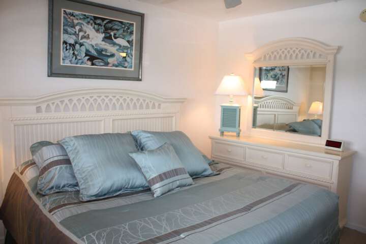 Room 13 of 66
