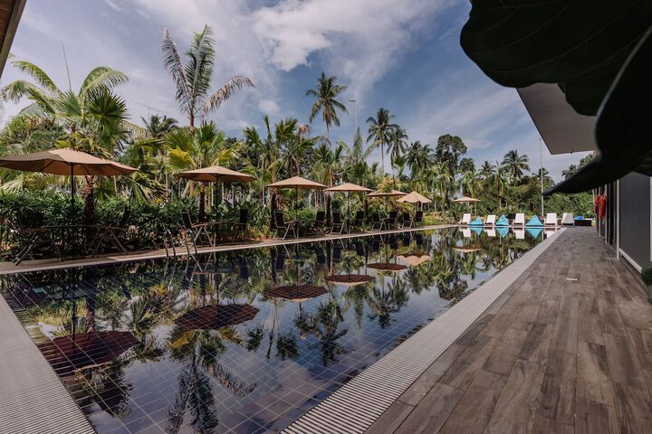 Pool 48 of 71
