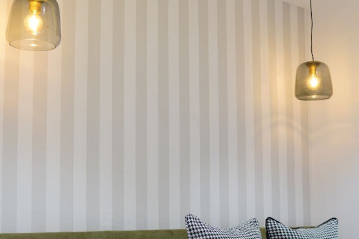 Room 12 of 26