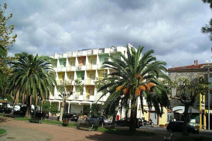 Hotel 69 of 71