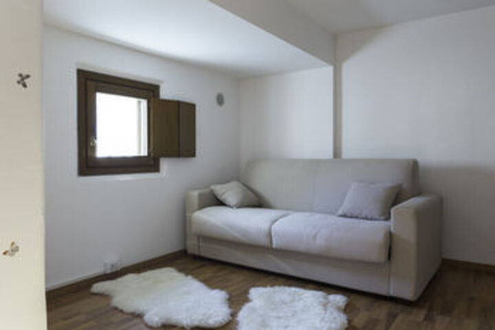 Room 227 of 260