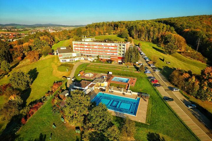 Hotel Lázně Kostelec