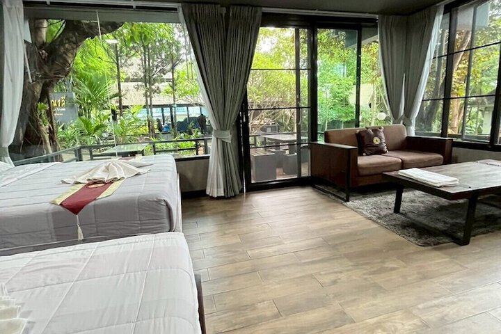 Room 27 of 72