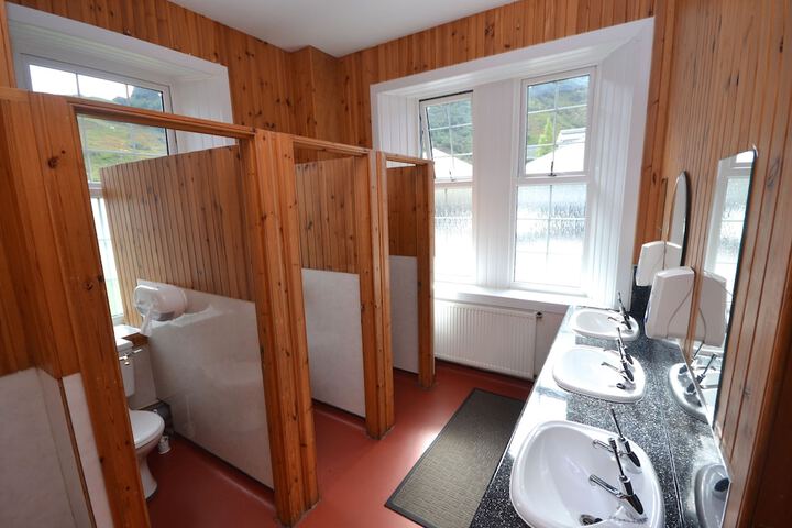 Room 14 of 24