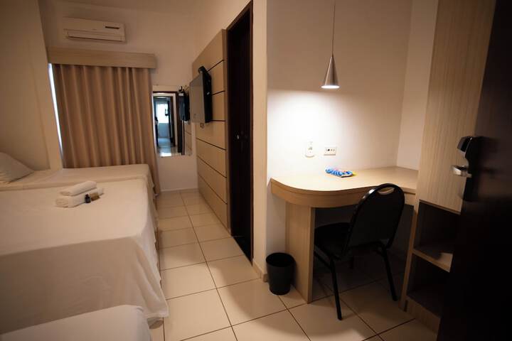 Room 10 of 67