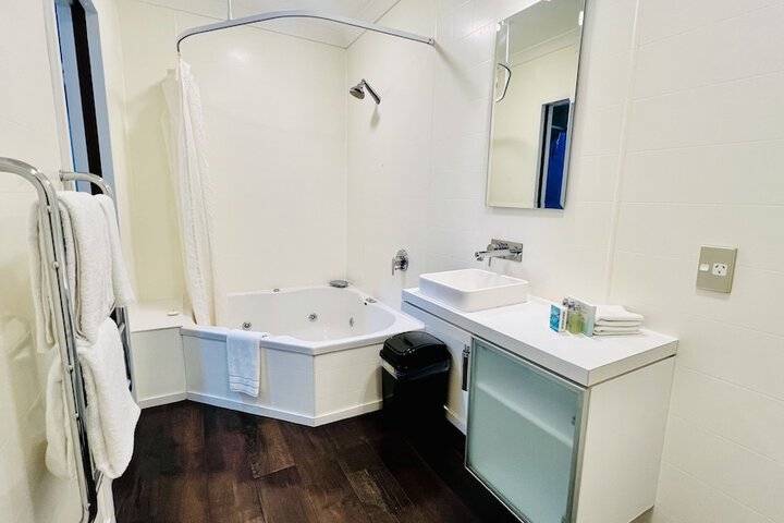 Room 19 of 26
