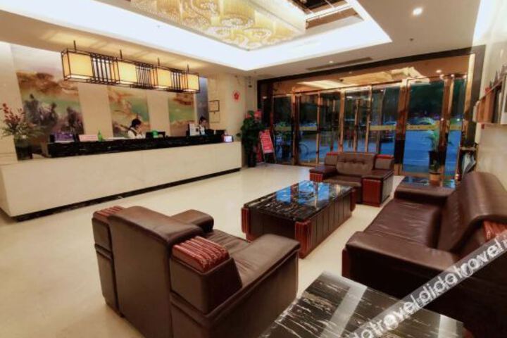 Hotel Interior 17 of 47