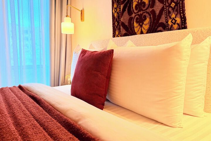 Room 57 of 175