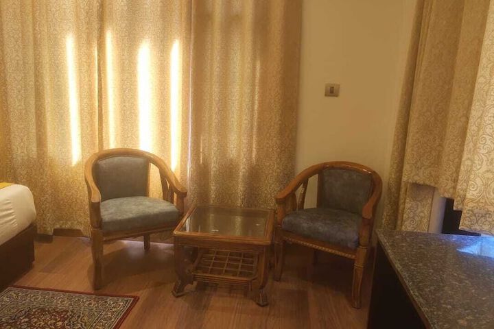 Room 22 of 36
