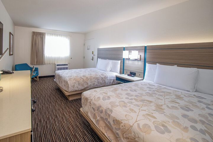 Room 8 of 21
