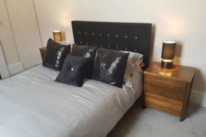 Room 8 of 20