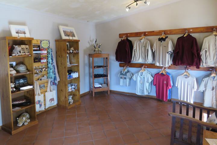 Gift shop