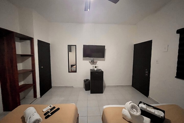Room 20 of 108