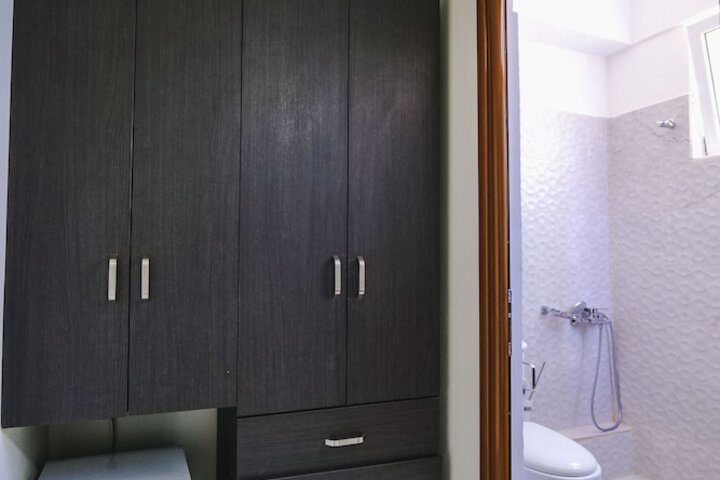 Room 46 of 84